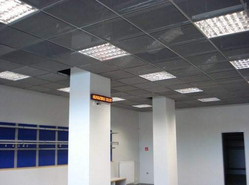 Fém álmennyezetek és álmennyezeti rendszerek - Pozsonyi Téli Stadion