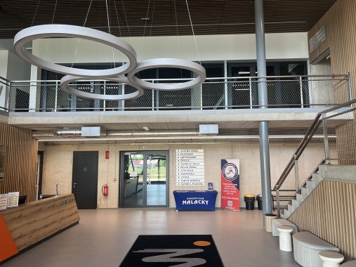 Výplne zábradlí lankovou sieťou - Šport aréna Malacky