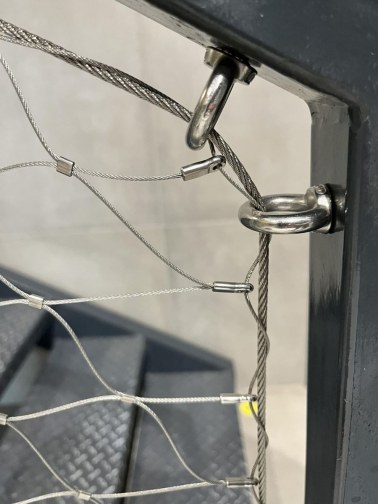Wire mesh staircase railing - company in Bučany