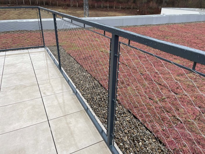 Railing, cable system, exterior - application