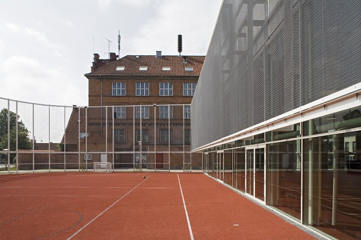 Sports field fencing