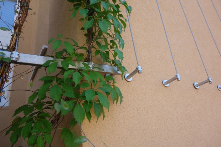 Cable nets for green facades - installation Park Vaci Hungary